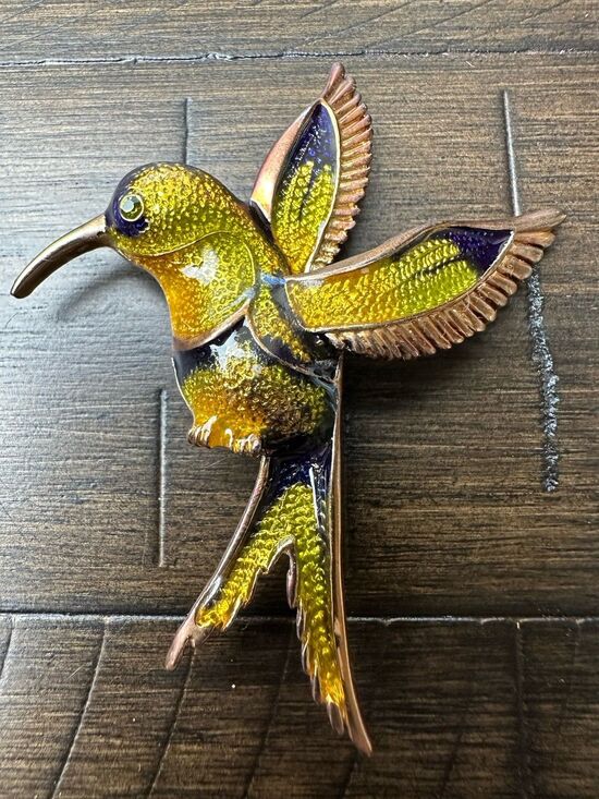 Unbranded Accessories - Vintage Enamel Hummingbird Brooch Pin Gold Tone Colorful Bird Large 3”